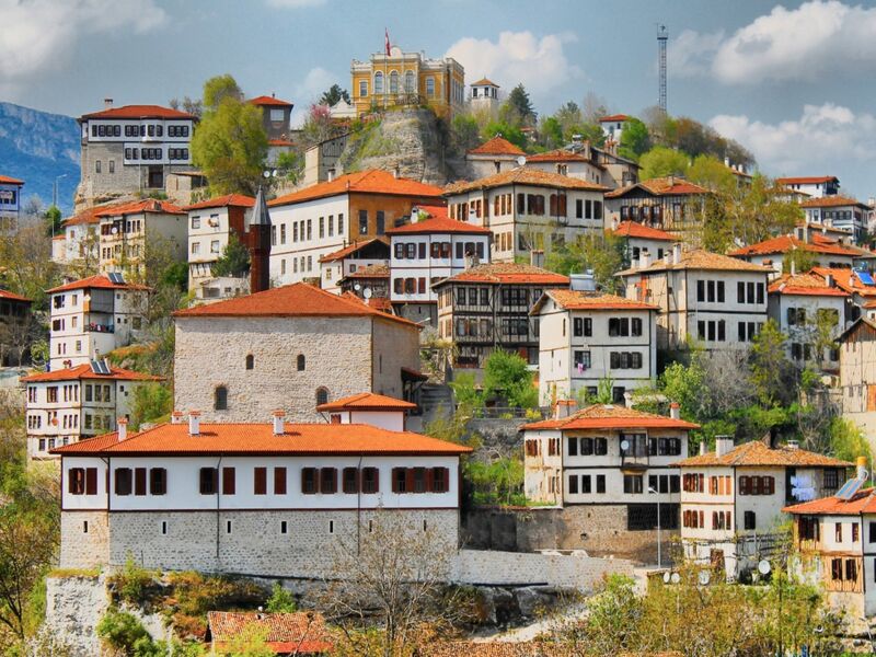 Uçaklı Butik Karadeniz Turu 7 Gün 6 Gece Otel  (Samsun Gidiş - Trabzon Dönüş) 