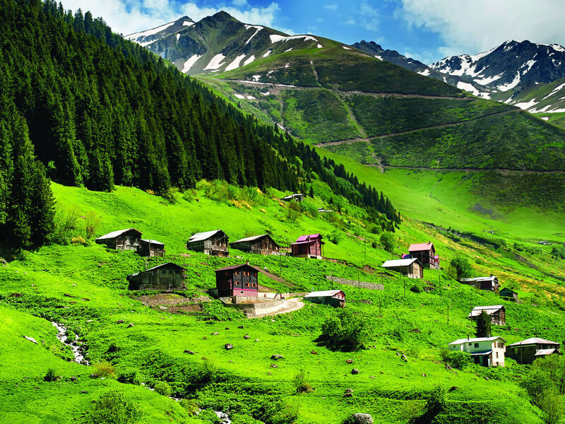 Uçaklı Premium Karadeniz Yayla Konaklamalı 5Gece 6Gün